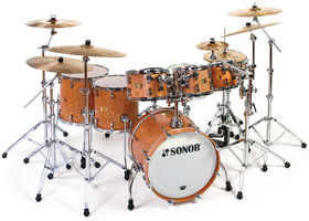 Journey drummer Steve Smith unveils Sonor kit